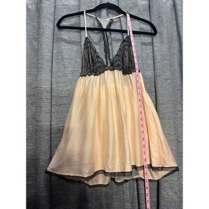 Victoria's Secret Babydoll Lingerie Black Lace Trim‎ Sleepwear Peach S